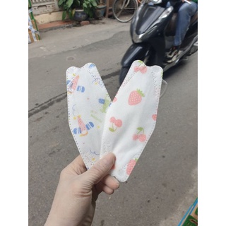 Khẩu trang KF 94 trẻ em