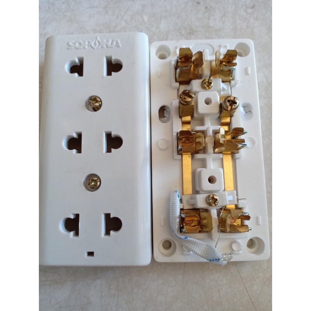 Ổ Cắm điện 3 lỗ Sopoka 10A-250V-2200W