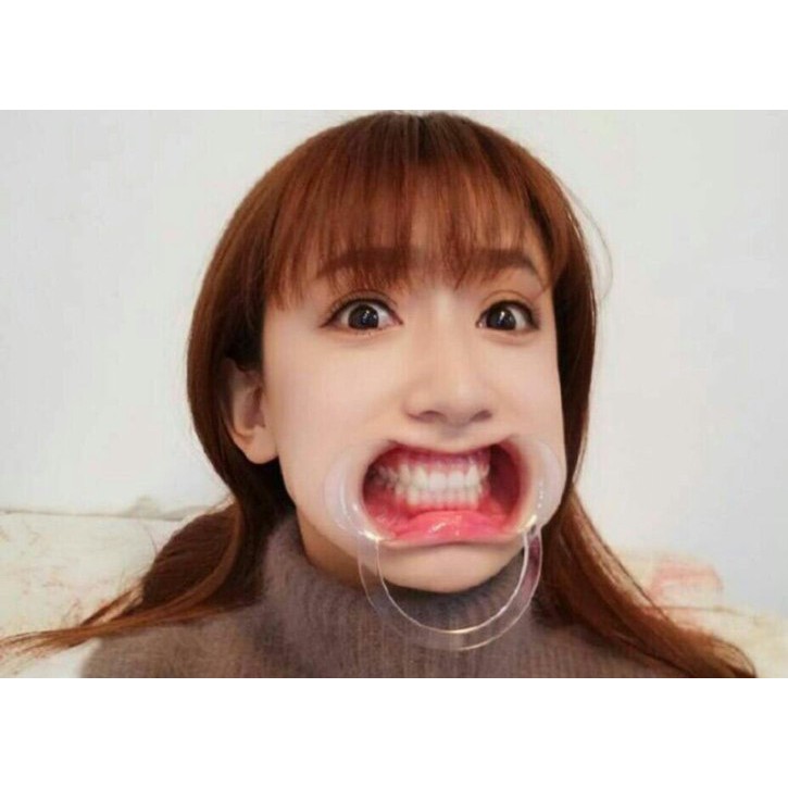 Banh Miệng Đính Đá