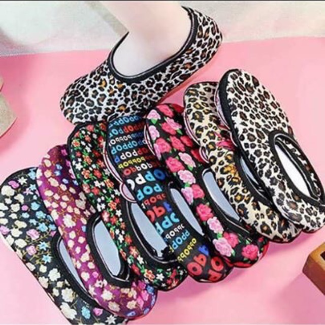 12 đôi tất giày giá 180k