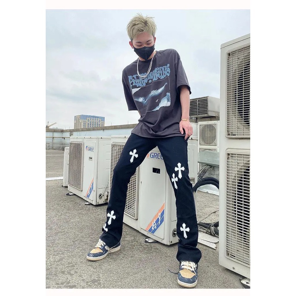 Quần jean unisex họa tiết thánh giá siêu chất | BigBuy360 - bigbuy360.vn