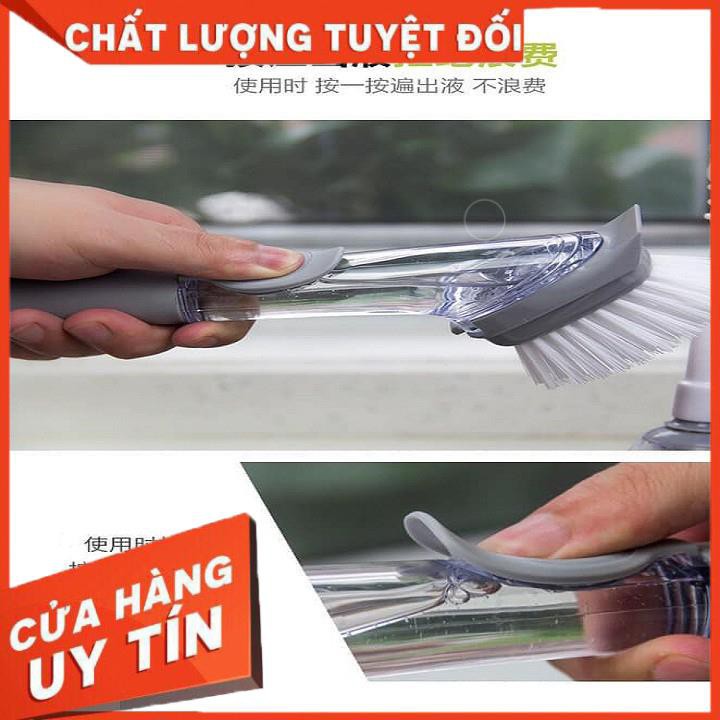 Chổi cọ rửa đa năng kèm bình xịt nước tiện lợi