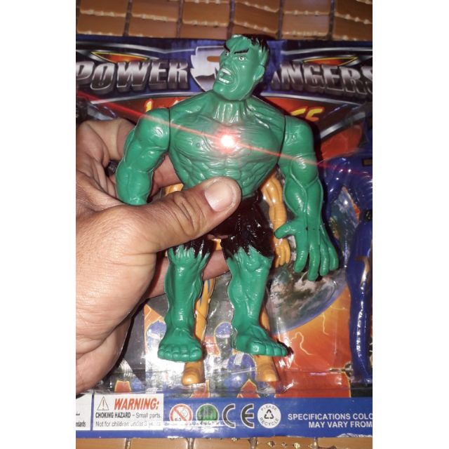 Sét 5 mô hình siêu Anh hùng bằng nhựa cao 15cm có đèn Led rất đẹp