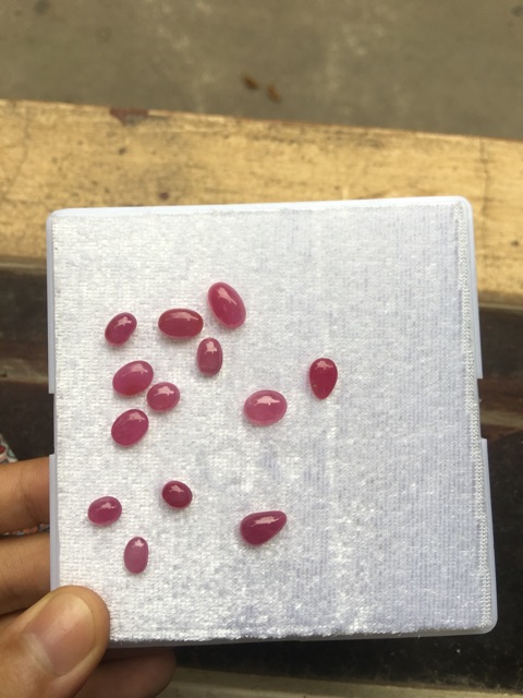 Nhẫn Ruby lục yên thiên nhiên