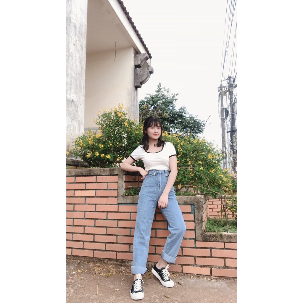 Áo croptop xinh viền cổ vuông chất đẹp