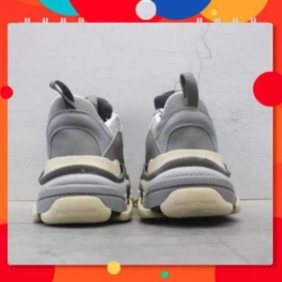 z New New (Rẻ Nhất Rồi) Giày Balenciaga Triple S đế tách [Fullbox có sẵn]  PT66 ! -ry2 ˇ ax ' ** ? a
