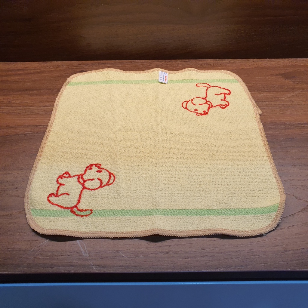 Khăn mẫu giáo mầm non bo viền nhiều màu 50 kí tự khác nhau 30x30cm  #khanmaugiao