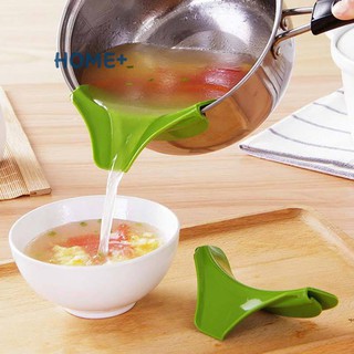 Dụng cụ rót chống tràn gắn miệng nồi bằng silicon tiện dụng cho nhà bếp