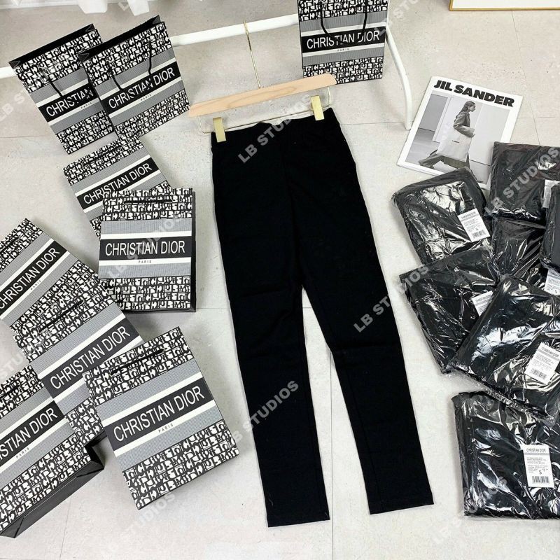 Quần legging hot hit
