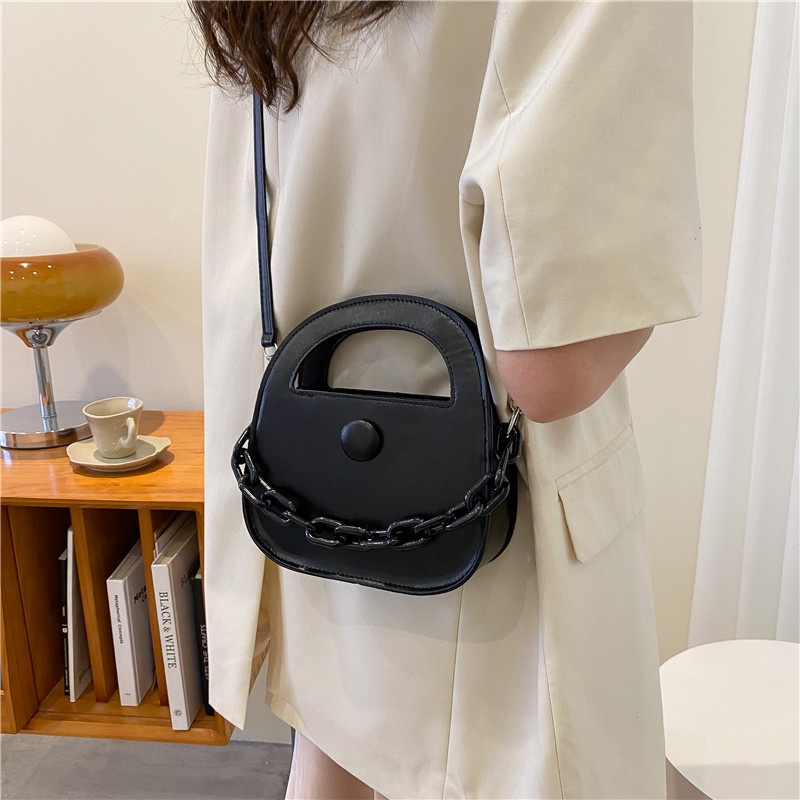 Túi xách IELGY đeo chéo dáng vuông nhỏ phối dây xích màu sắc dễ thương cho nữ