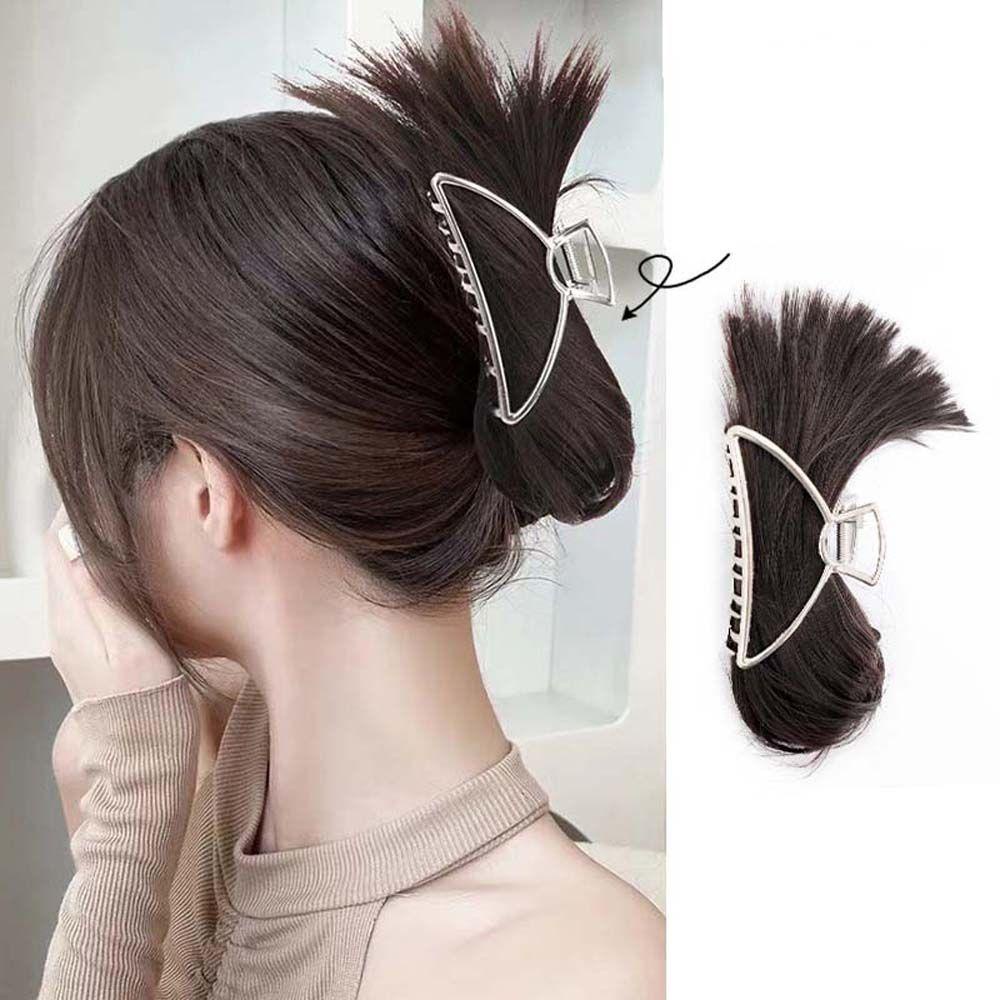 Búi Tóc Giả Màu Đen Hình Cá Mập Độc Đáo
