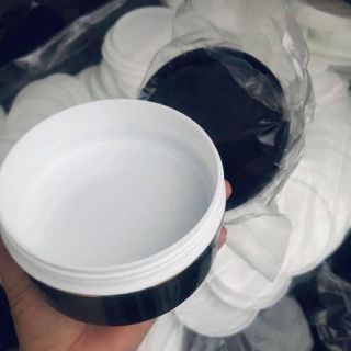 HỦ ĐỰNG KEM BODY 150G MÀU ĐEN