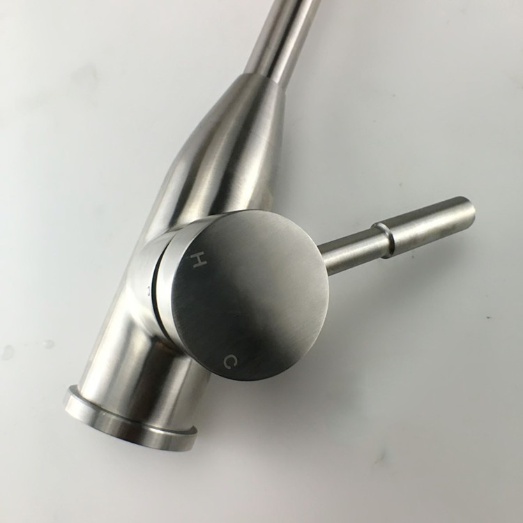 Vòi rửa chén bát nóng lạnh cắm chậu chất liệu inox 304 nguyên khối mã QH-CF026 - Bảo hành 03 năm trên toàn quốc