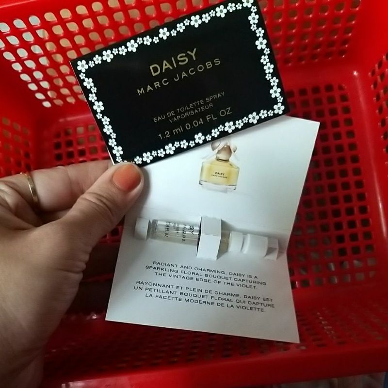 Mẫu Thử Nước Hoa Marc Jacobs Daisy EDT