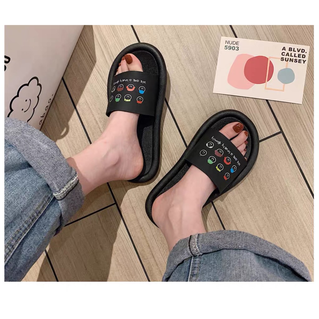 Dép đi trong nhà ulzzang Family hàn quốc chất liêu mềm mại thoải | BigBuy360 - bigbuy360.vn