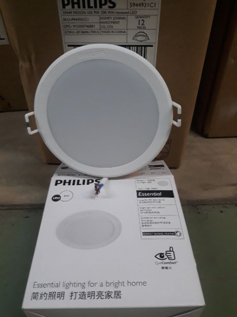 Đèn Led âm trần 59449 Meson 9W 105 philips