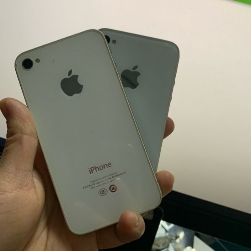 Điện thoại  ip4s Quốc Tế giá rẻ. Đẹp, keng,mượt  mà, nghe rõ, nét...