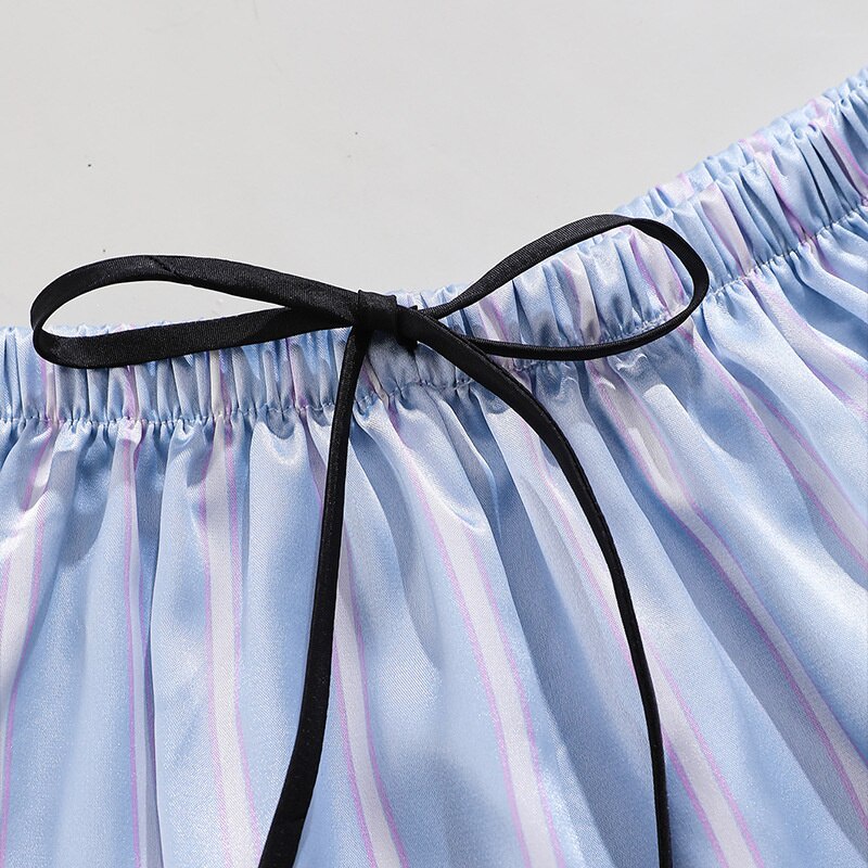 Set đồ ngủ vải lụa ba món thời trang quyến rũ dành cho nữ