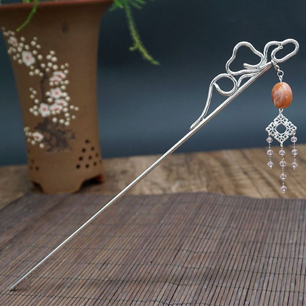 Trâm cài tóc phối tua rua phong cách Trung Hoa cổ điển cho nữ