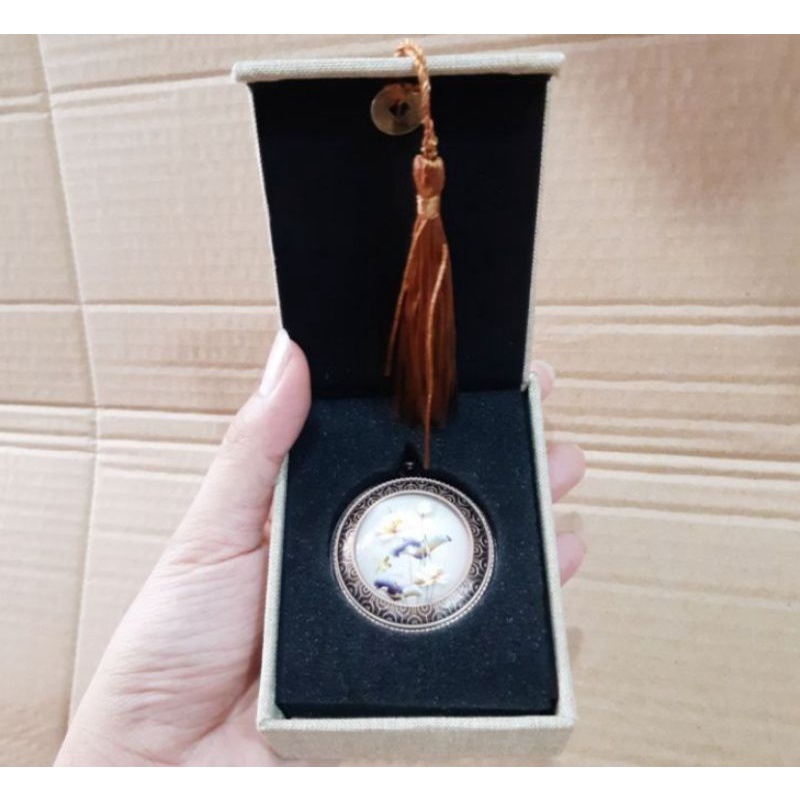 Máy niệm phật 35 bài kinh có thêm khe cắm thẻ nhớ kiểu dáng cổ điển