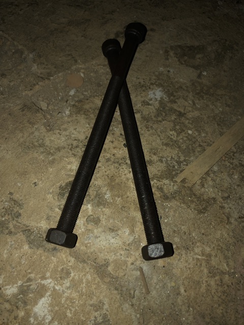 Sản phẩm gia đình làm: BLXT Phi 12 dài 15cm đen rin