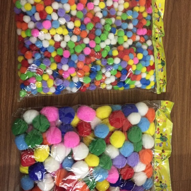 Túi quả pom pom Túi quả pompom