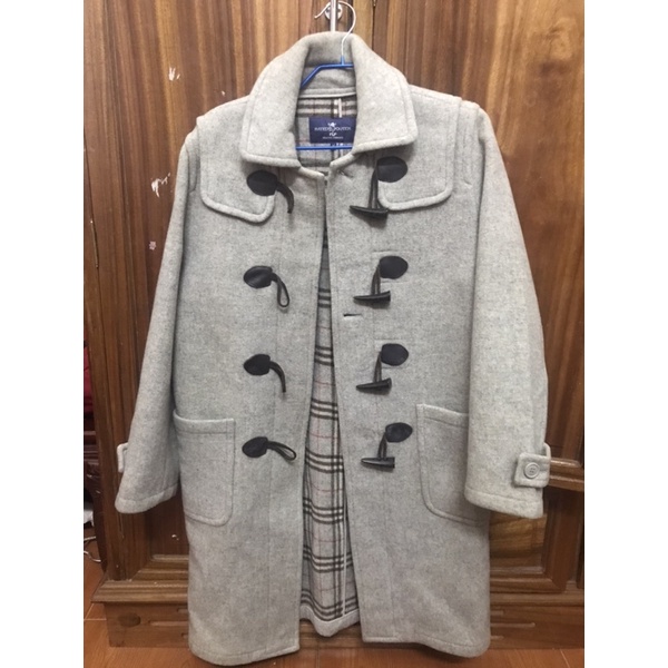 thanh lý áo OUTER THENTIC luôn ạ sz M