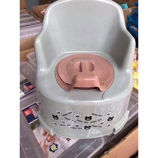 Bô vệ sinh tựa lưng cho bé