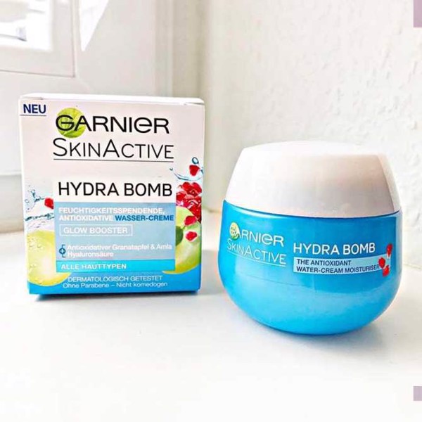 Kem dưỡng ẩm Garnier Skin Active Hydra Bomb 50ML