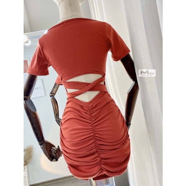 Váy body đan lưng