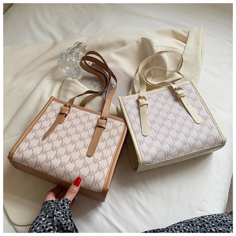 Túi Đeo Vai Cỡ Lớn In Chữ Phối Màu Thời Trang Cho Nữ