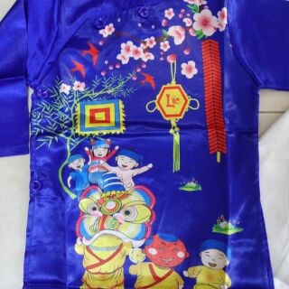Bộ áo dài cách tân bé trai