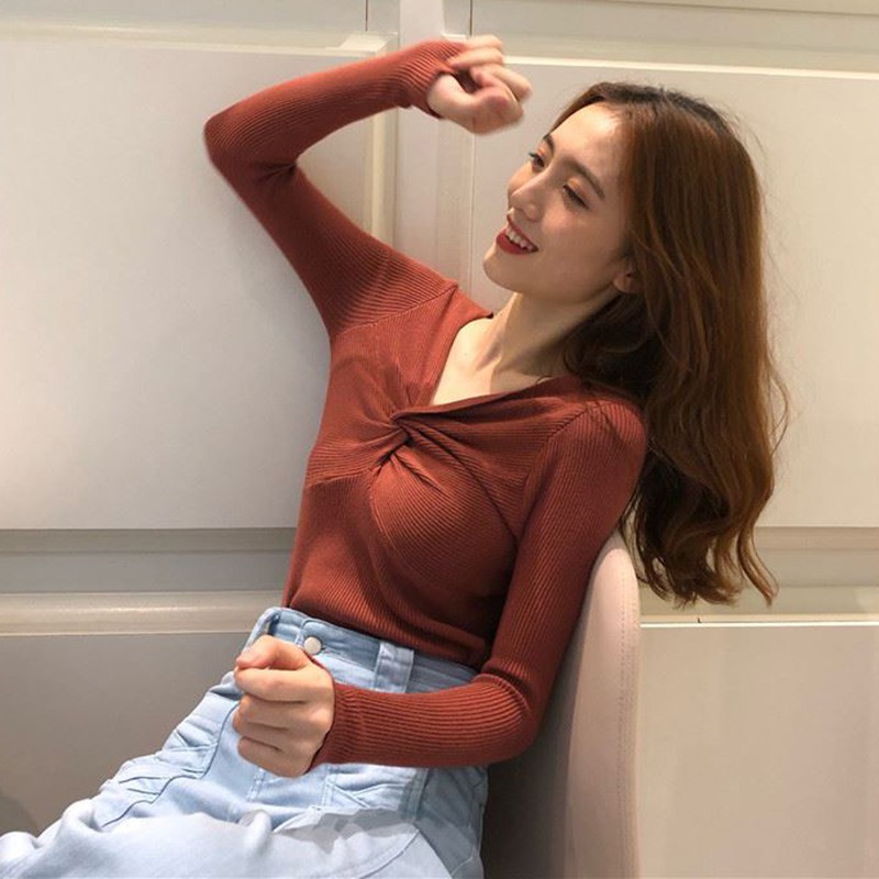 Áo thun nữ tay dài cổ chữ V dây đan chéo