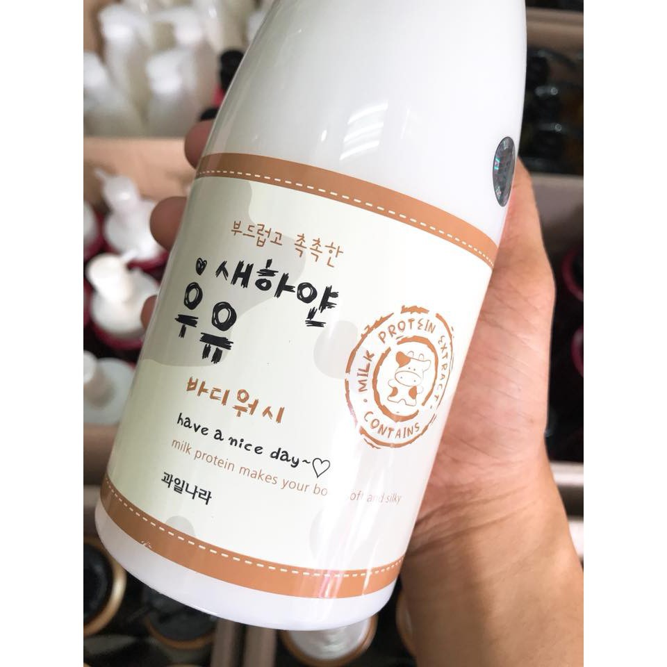 Sữa tắm trắng da Welcos White Milk Body Wash 740ml chính hãng Hàn Quốc - HÀNG CHÍNH HÃNG CÓ TEM