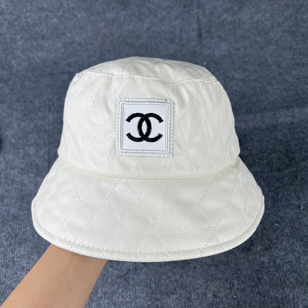Nón bucket da mềm logo Chaanel siêu hot - đội êm đầu, thoải mái.