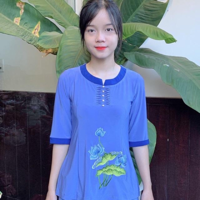 Thun phối thêu hoa sen
