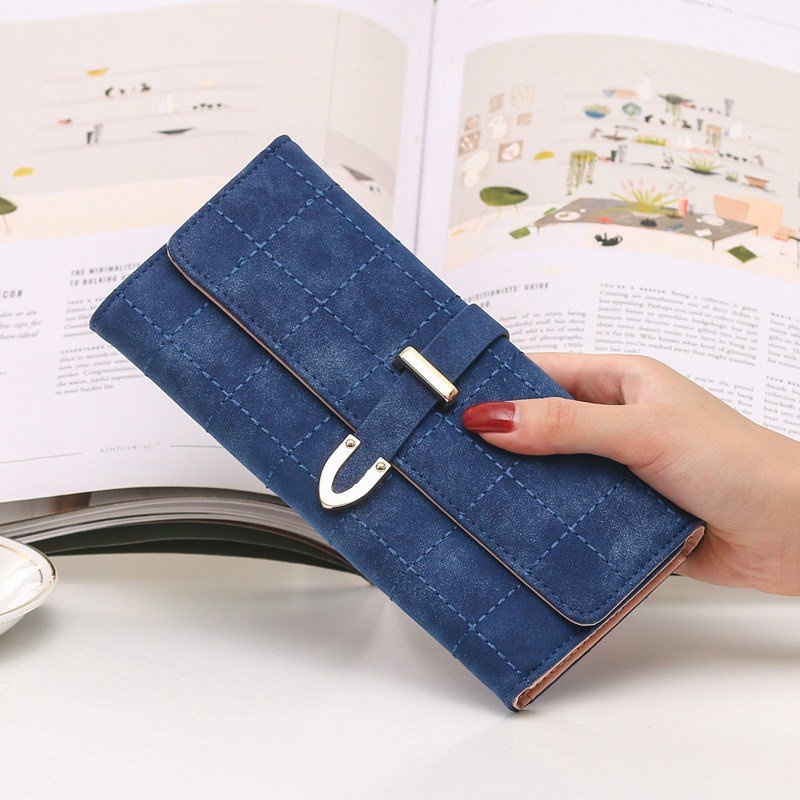 VÍ NỮ DÀI CẦM TAY NEW-0056 PHỐI KẺ CARO VÔ CÙNG THỜI THƯỢNG, SANG TRỌNG, VỚI NHIỀU NGĂN TIỆN DỤNG, CHẤT LIỆU DA BỀN ĐẸP