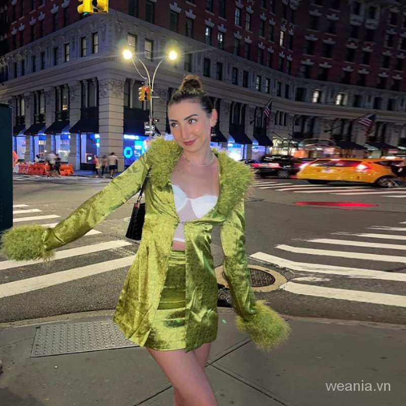 Áo Tay Dài Bằng Nhung Phối Nút Thiết Kế Thanh Lịch Sành Điệu Cho Nữ