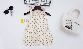 Đầm bé gái Jumping Bean