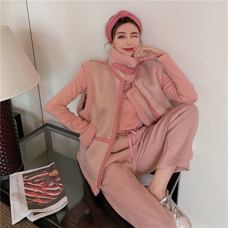 Set Áo Khoác Lông Cừu Sát Nách + Áo Sát Nách + Quần Dài + Áo Hai Dây Màu Hồng Đào | BigBuy360 - bigbuy360.vn