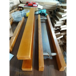 Tay nắm gỗ cho cửa kính