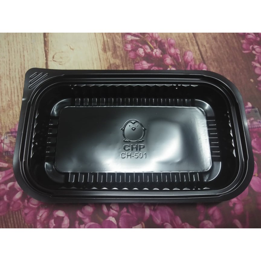 COMBO 50 HỘP NHỰA SUSHI ĐẾ ĐEN HÌNH CHỮ NHẬT 21 CM X 12 CM, CAO 6 CM - CHP501