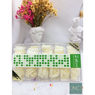 Móng up siêu mỏng dẻo phom thang,vuông 1 hộp 540 móng