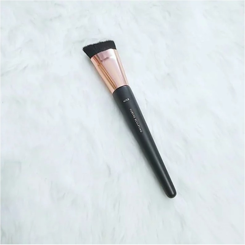 Cọ Tạo Khối Đầu Cong Vacosi Curved Sculpting Brush M28