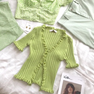 A. Never croptop