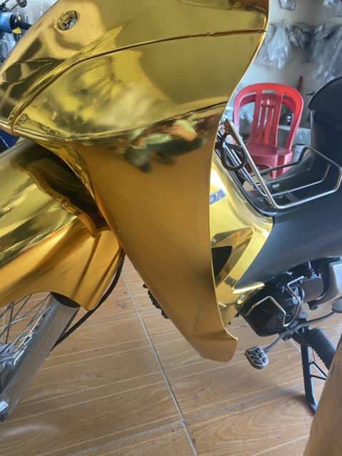 100cm Decal vàng gold chống trầy xước dán ô tô,xe máy và các loại vật dụng