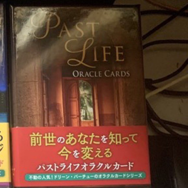 Bộ bài Past life oracle bản sách Nhật