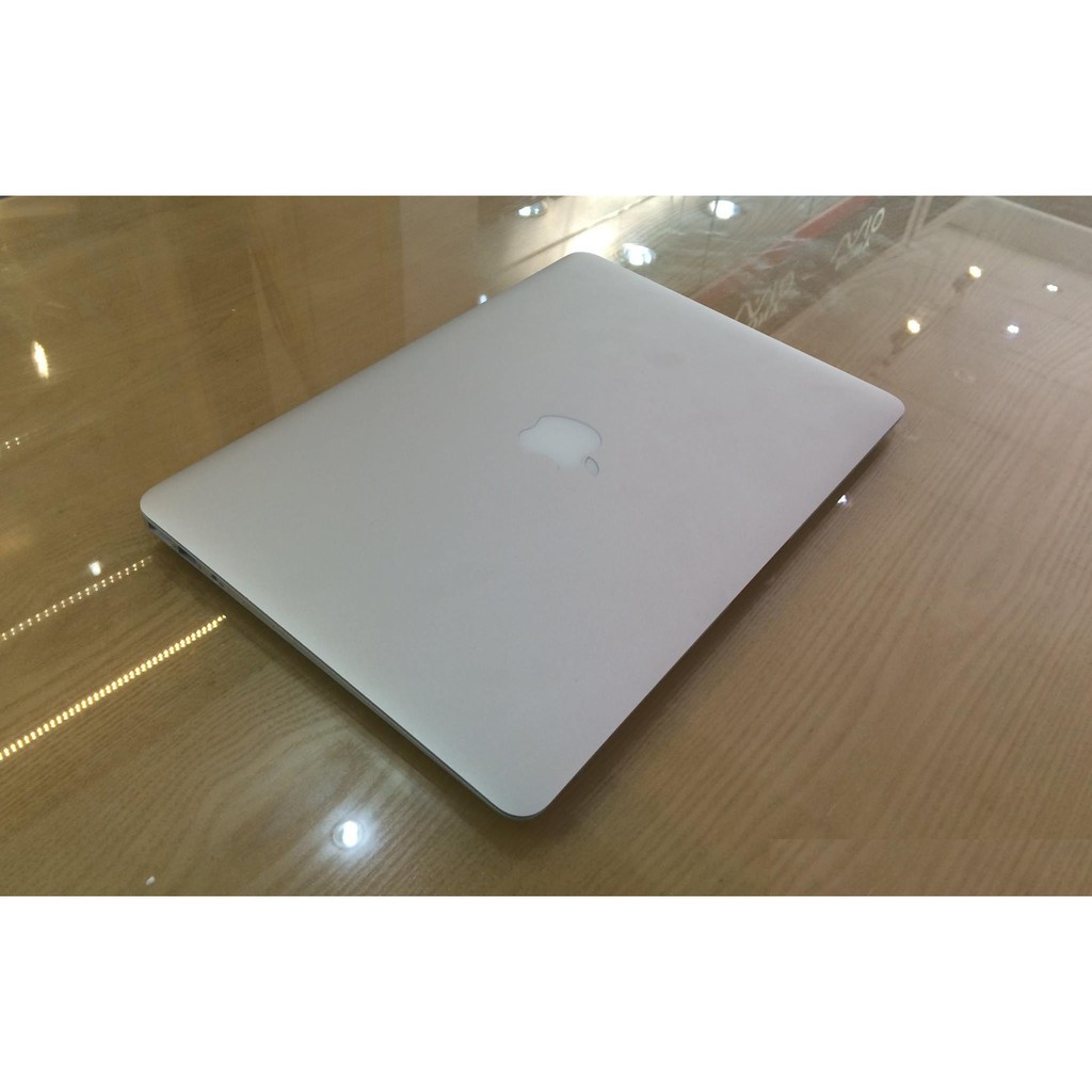 Macbook Air 2017 - 13 inch (Core I5 1.8Ghz, Ram 8GB, SSD 128GB) hàng xách tay từ USA