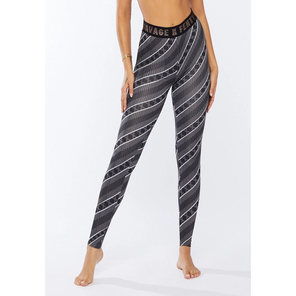 Quần Tập Fenty Legging Hoa Văn Chính Hãng 100% - GU Shop