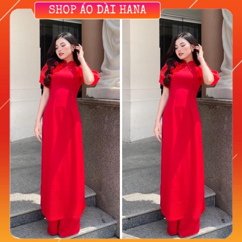 Áo dài đỏ tay phối tơ hoa ren đỏ cùng màu, chất lụa tây thi